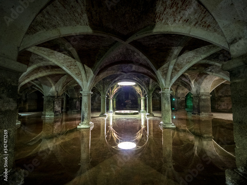 Reflections in the Portuguese cistern