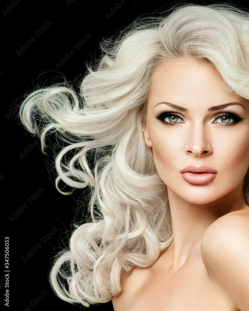 Obraz premium Long blond Hair. Beauty Model Girl with Luxurious Hair.