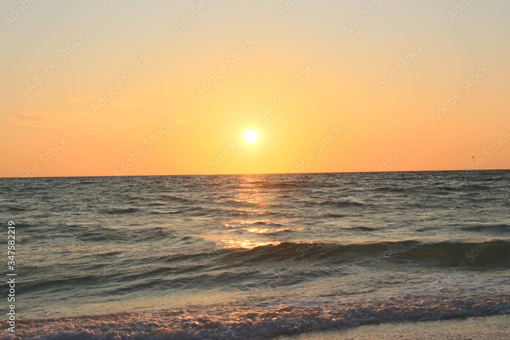 Obraz premium Sunset at the beach