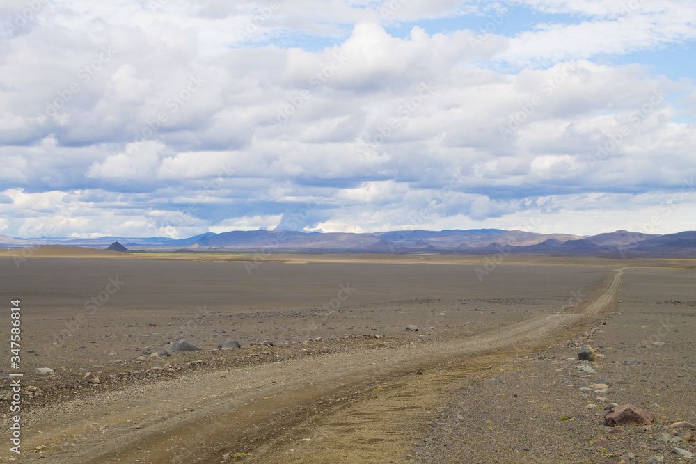 Dirt road along central highlands of Iceland.