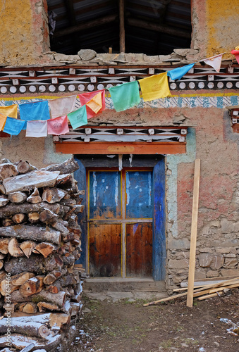 tibetan door