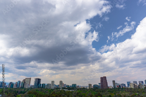 Nubes de ciudad