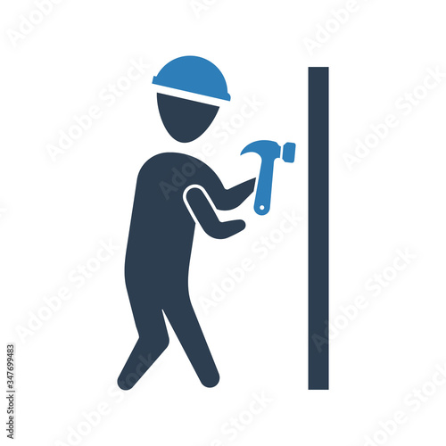 Hammer knocking icon