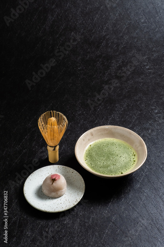 抹茶　green tea made in Japan
                 