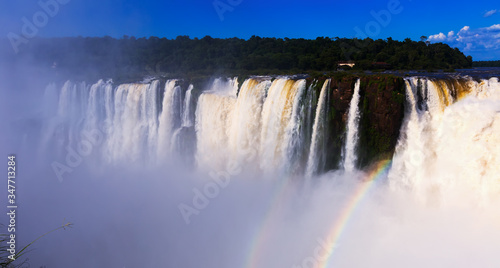 Fototapeta Naklejka Na Ścianę i Meble -  Garganta del Diablo waterfall on Iguazu River