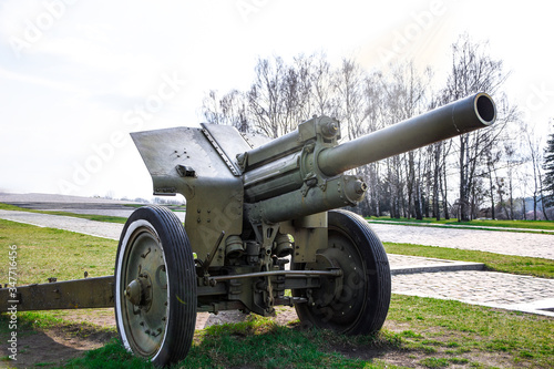 Canvas Print Artillery, green gun, artillery cannon gun ordnance for soldier warrior in the w