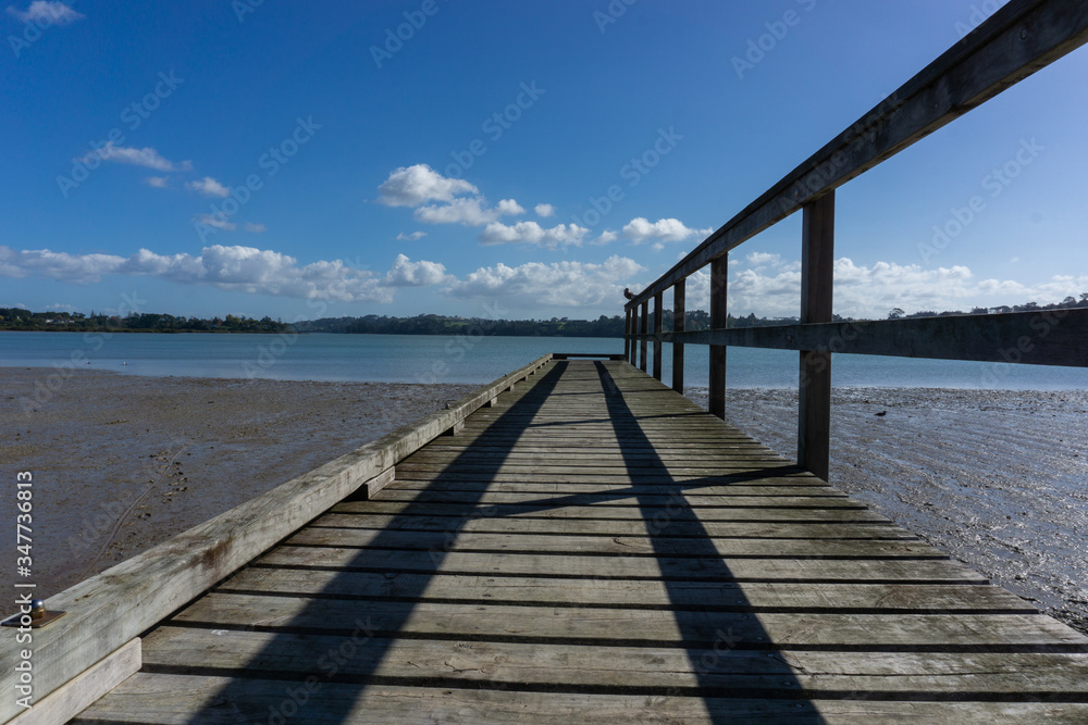 Obraz premium A wooden jetty