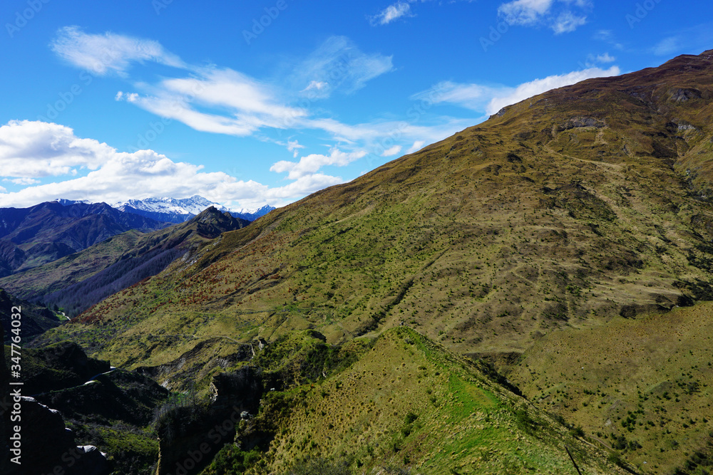 Naklejka premium Green mountains