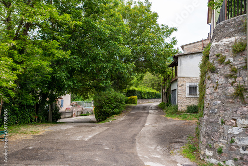 the town of PoarzanoIN THE SERRA VALLEY