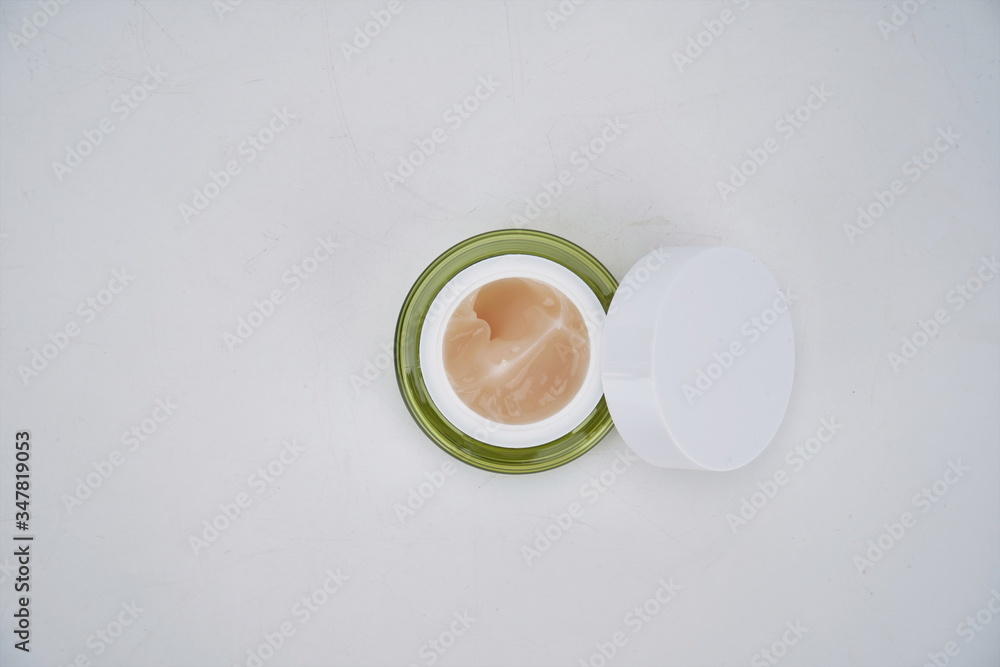 The poultice used to treat external trauma burns is in a bottle, he is made from a Chinese remedy and is popular in Japan. Top shot view The poultice used to treat external trauma burns is in a bottle, he is made from a Chinese remedy and is popular in Japan. Top shot view