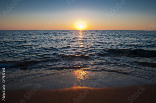 Fototapeta Naklejka Na Ścianę i Meble -  tramonto sul mare