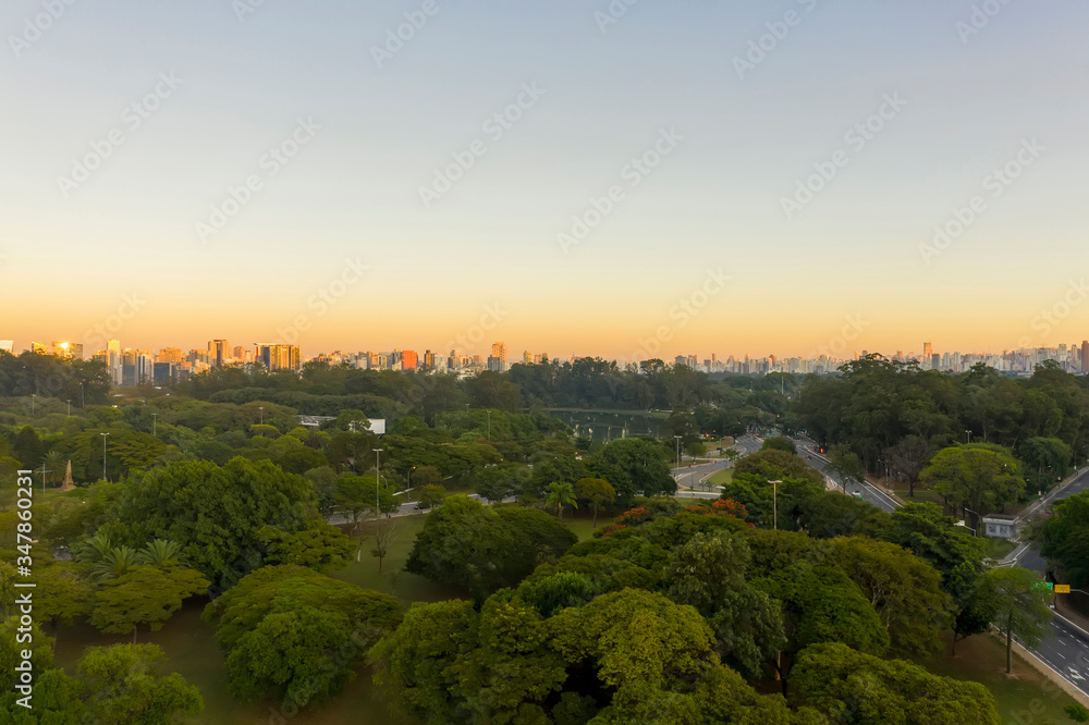 Amanhecer em Sampa