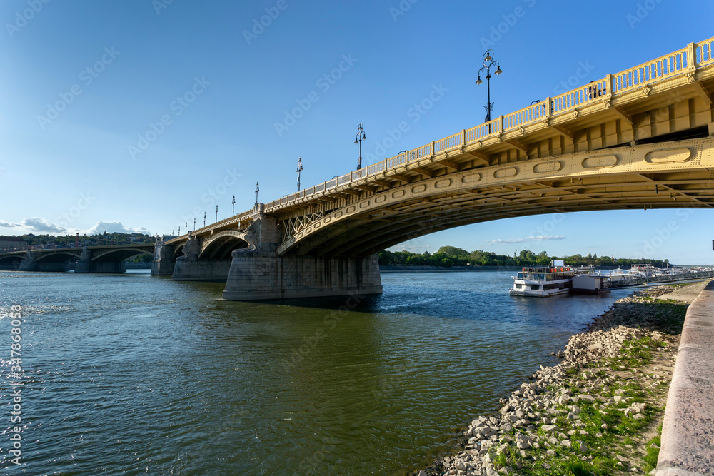 Margaret Bridge in Budapest on a sunny afternoon Margaret Bridge in Budapest on a sunny afternoon