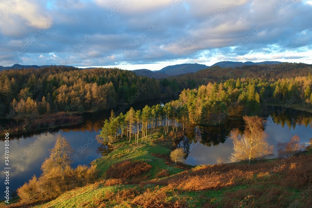 autumn in the mountains at Tarn hows