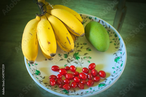 bananas mangoes and cherries are good for healthy