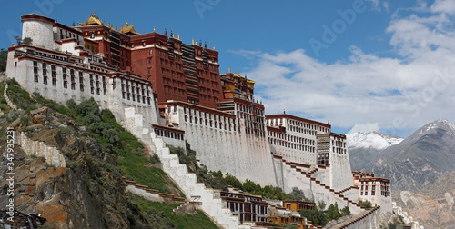 The Potala palace in Lhasa / Tibet