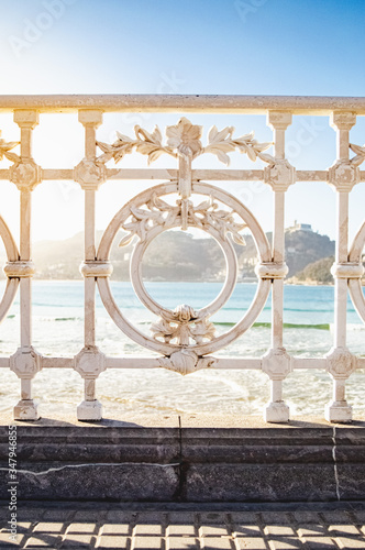 Barandilla de la playa de La Concha de San Sebastián