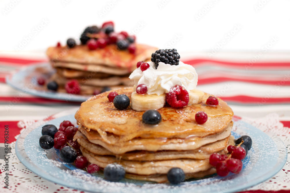 oats and banana pancakes with berries oats and banana pancakes with berries