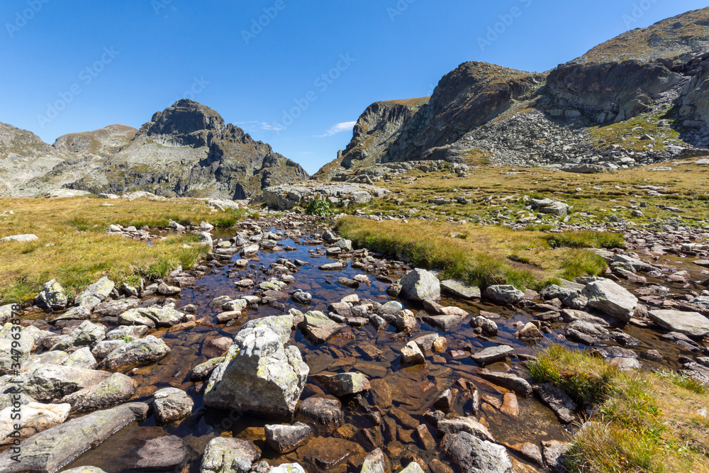 Elenino lake near Malyovitsa peak, Rila Mountain, Bulgaria Elenino lake near Malyovitsa peak, Rila Mountain, Bulgaria