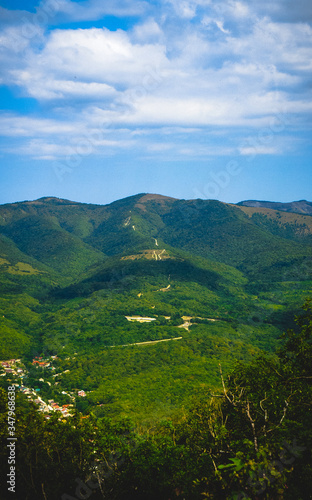 Fototapeta Naklejka Na Ścianę i Meble -  view of the mountains