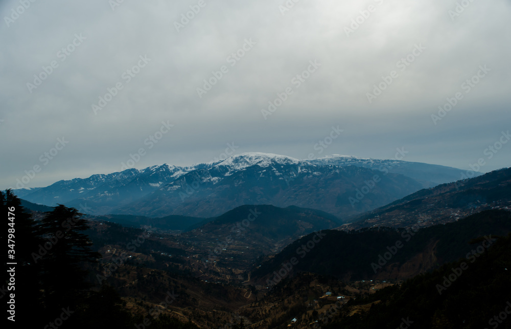 roads covered by snow between mountains of Patnitop and nathatop Jammu
roads covered by snow between mountains of Patnitop and nathatop Jammu