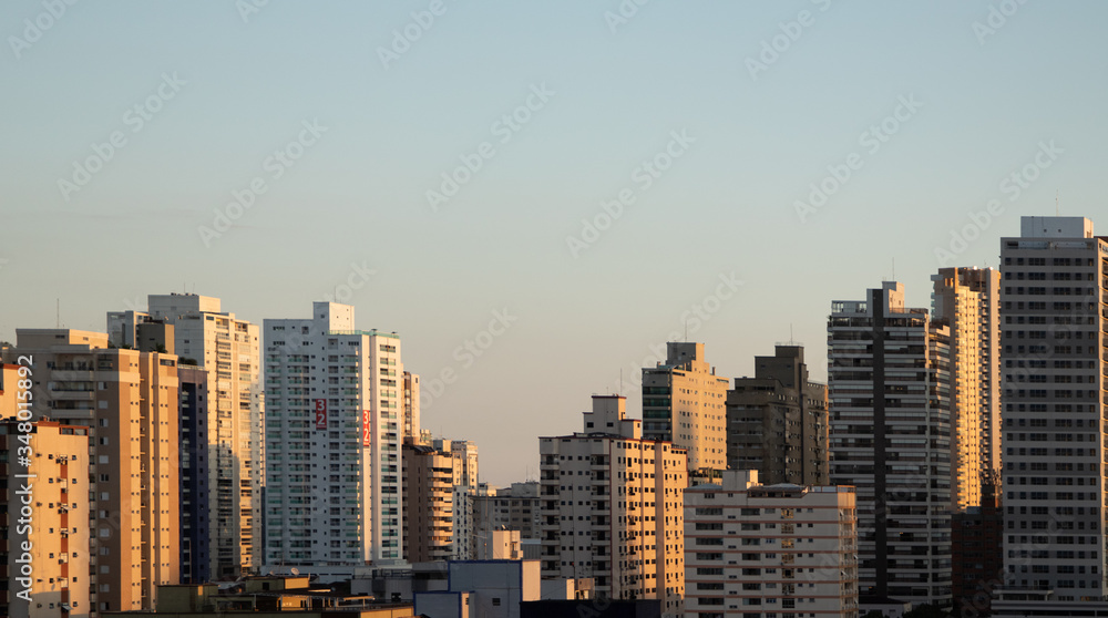 Obraz premium downtown at sunset