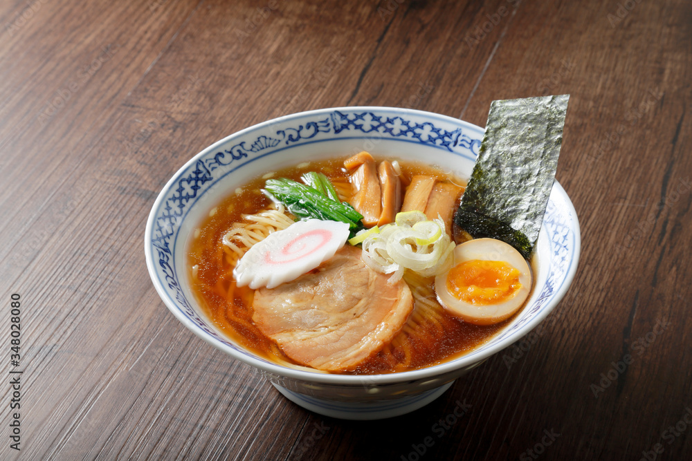醤油ラーメン 醤油ラーメン