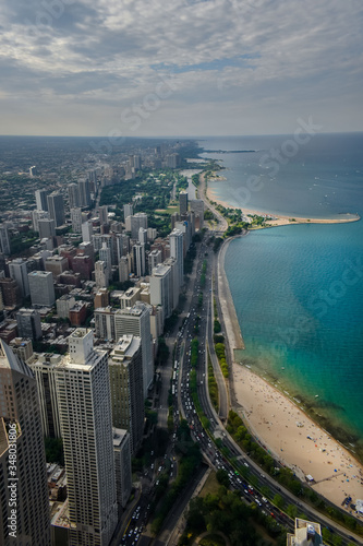 aerial view of chicago © Yesica Ramos