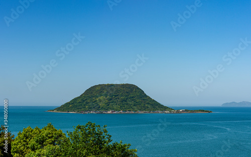 Fototapeta Naklejka Na Ścianę i Meble -  view of Takashima island from Karatsu castle, Karatsu city, Japan