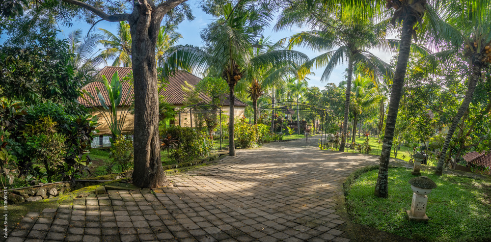 Balinese Luxery Resort in Indonesia