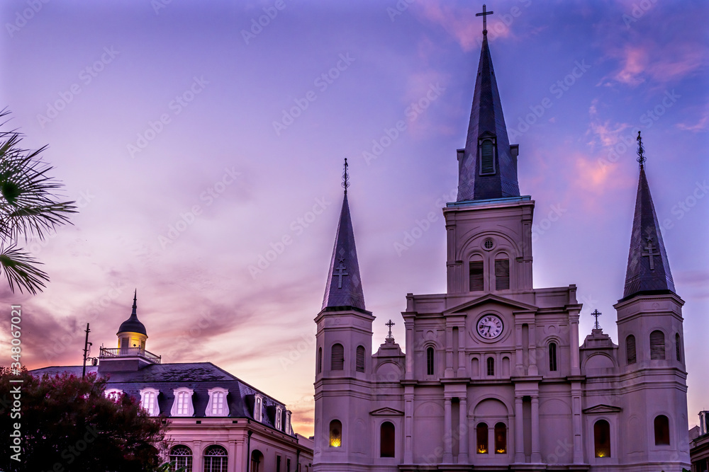 Naklejka premium Saint Louis Cathedral Cabildo State Museum New Orleans Louisiana