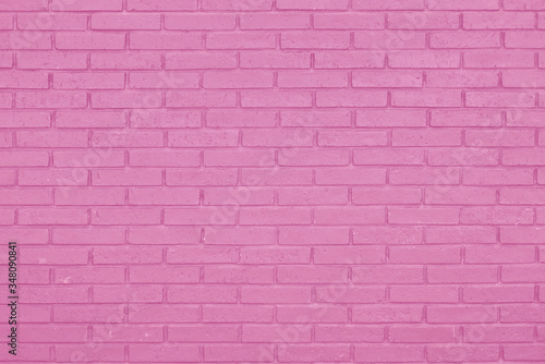 ピンクのブロック塀