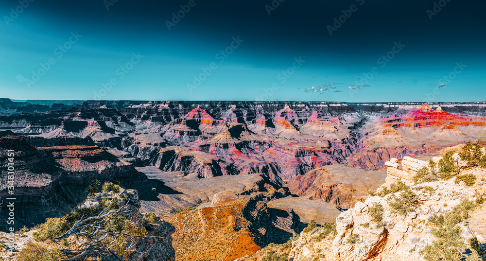 Amazing natural geological formation - Grand Canyon in Arizona, Southern Rim.