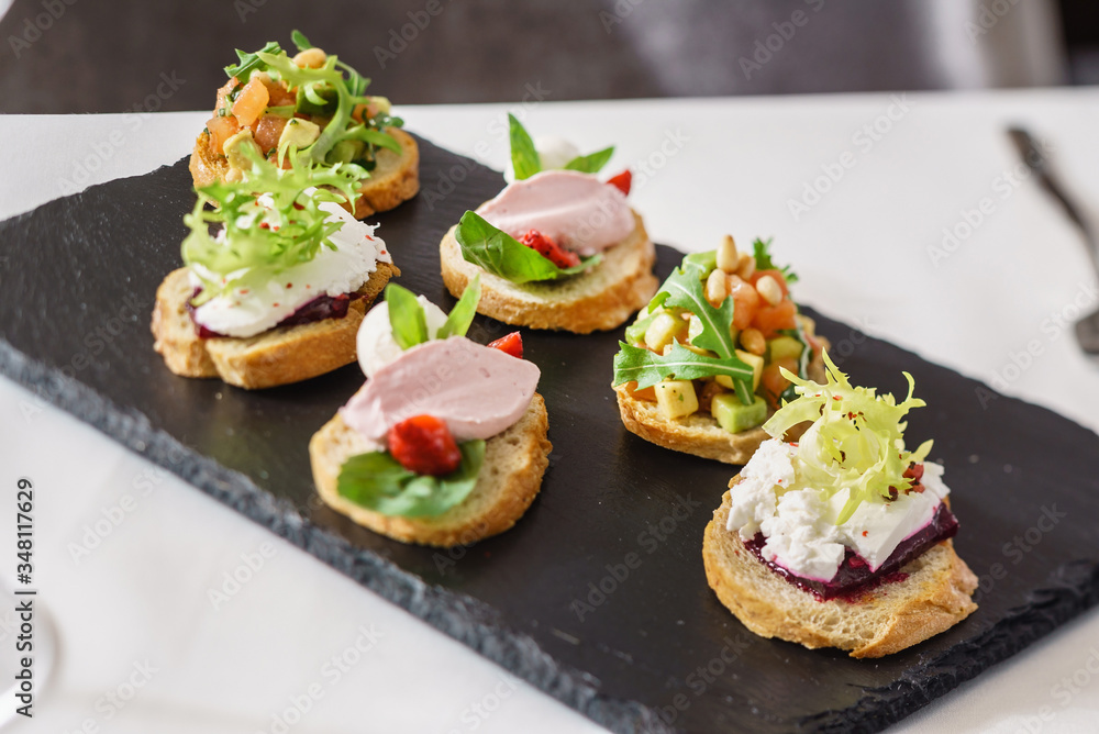different kinds of canape