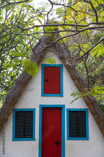 Traditional Santana house a...