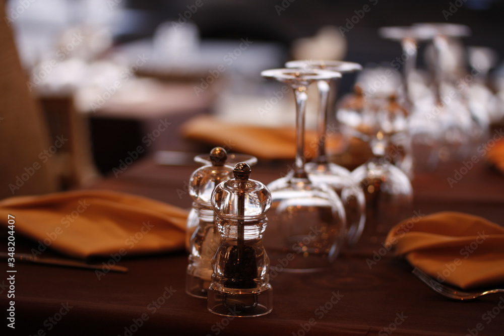 table dressing 