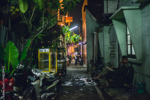 Rue de Yogjakarta de nuit
