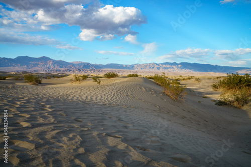 mesquite flat sand dunes in death valley national park in california, usa © Christian B.