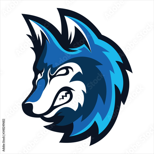 Head Wolf Logo Design Vector Illustration
