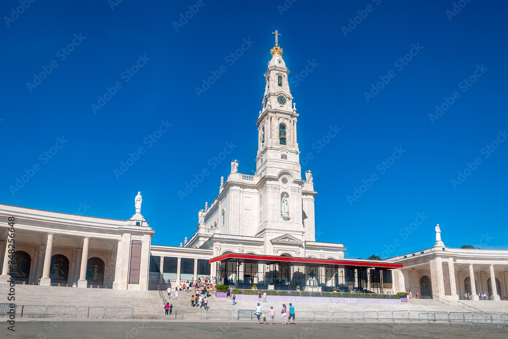 Fototapeta premium Fatima, Portugal. View of the Basilica of Our Lady of the Rosary, inside the Sanctuary site. Place of the Marian apparitions including the Secrets of Fatima.