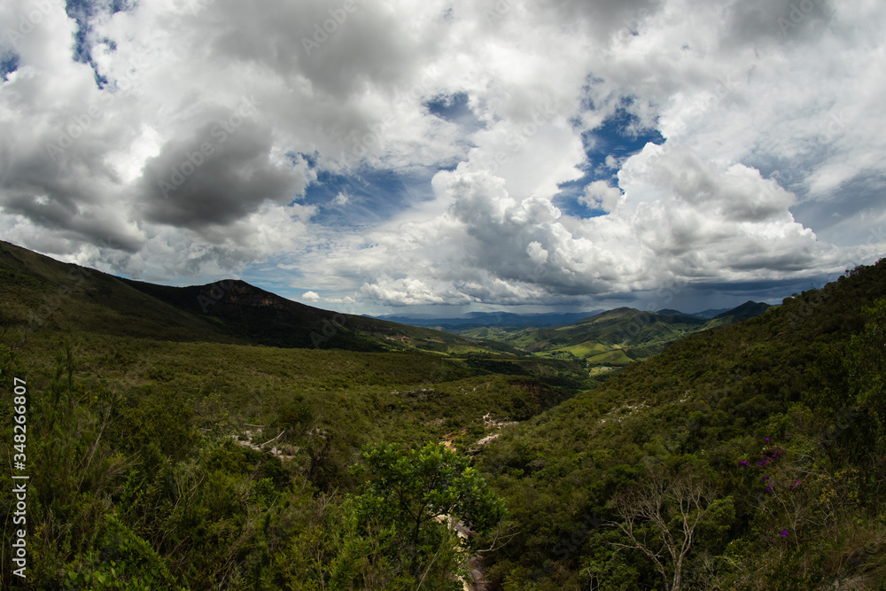 Fototapeta premium Valley view and cloudscape