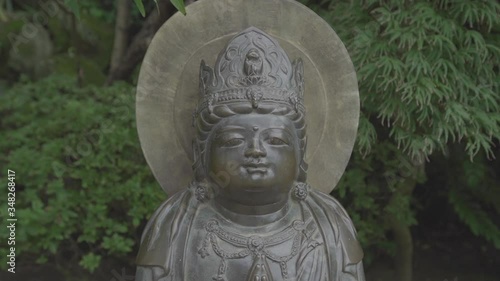 Wallpaper Mural statue in japan standing in a park Torontodigital.ca