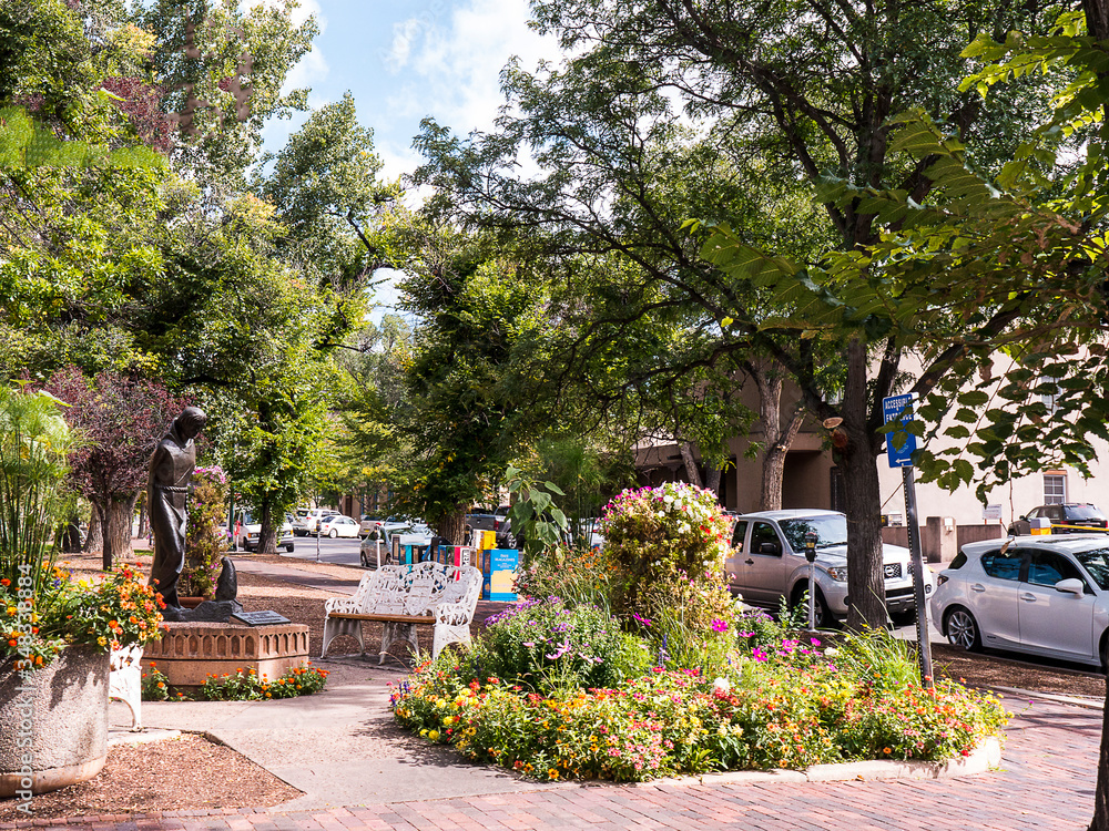The Creative City of Santa Fe in New Mexico with its multitude of Galleries and Sculptures is a lovely place. Santa Fe is the oldest capital city in the United States and the oldest city in New Mexico