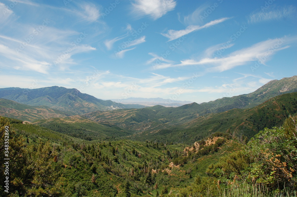 Naklejka premium mountain landscape with blue sky