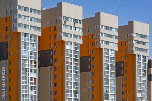 Cuadro en lienzo New multi-storey buildings in a row