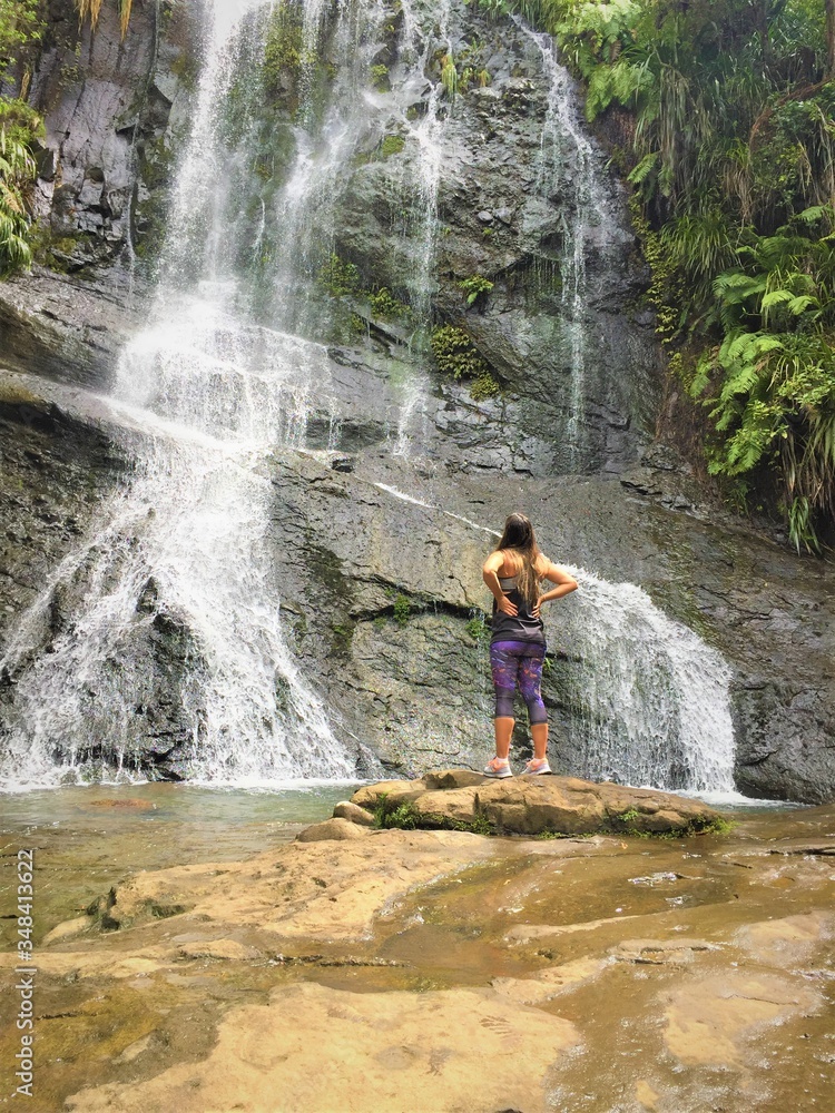 Hermosa Cascada Hermosa Cascada