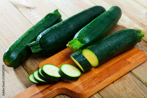 Courgettes with chopped slices