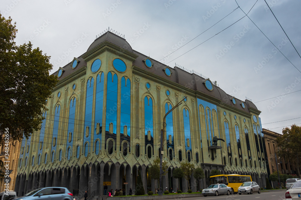 Φωτογραφία Tbilisi, Georgia - November 8, 2018: The beautiful building of the Museum of Art