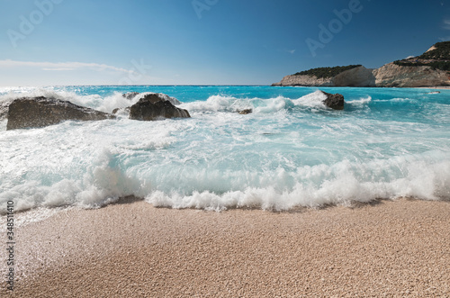 Fototapeta Naklejka Na Ścianę i Meble -  Porto Katsiki, the famous beach, with turquoise water of the Mediteranean sea and white cliffs,