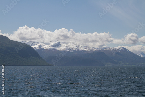 Auf dem Langfjorden